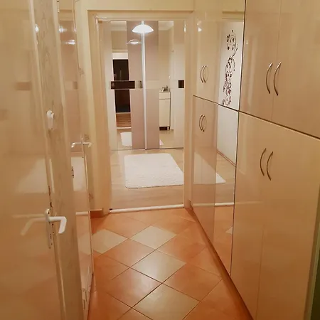 Jókai Apartman Szarvas